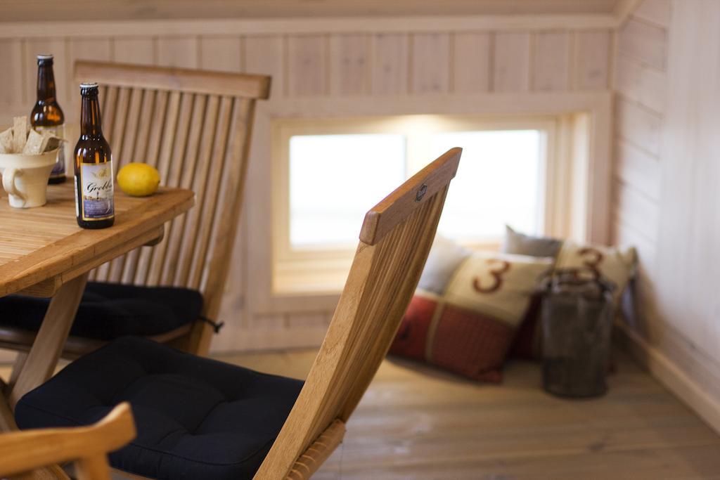 Everts Sjoebods Bed & Breakfast Grebbestad Habitación foto